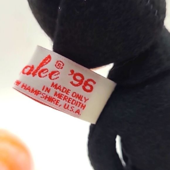 Rare Vintage Halloween '96 Annalee Doll Boy Elf Black Clothing With Pumpkin - Picture 5 of 7